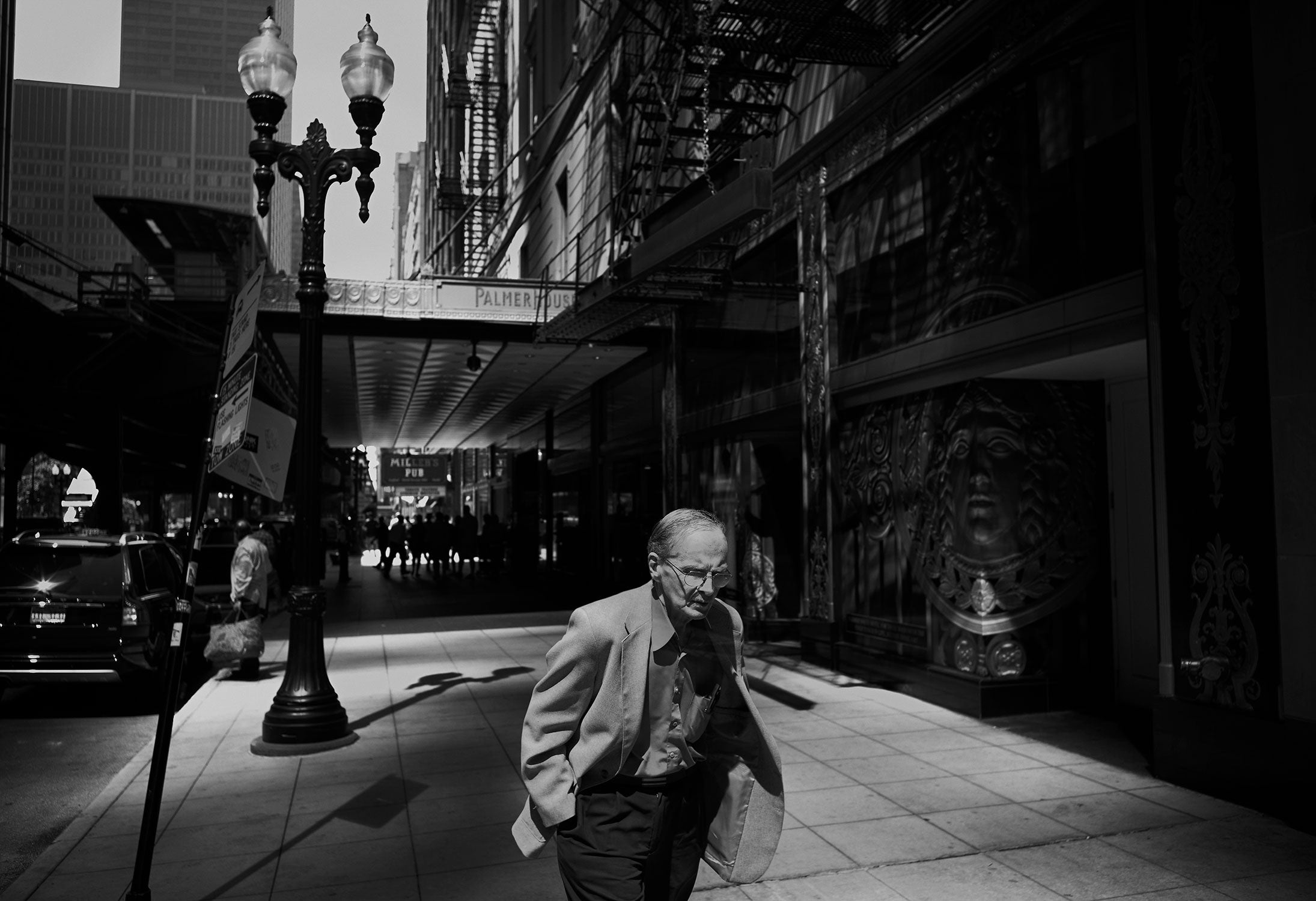 OLD MAN ON MUNROE