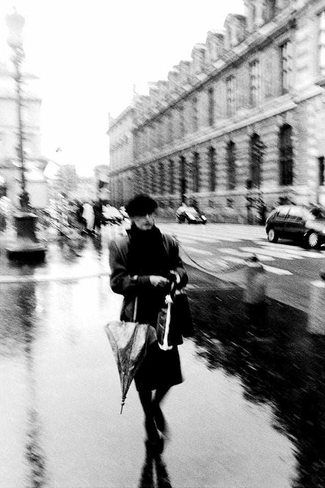 RAIN ON RUE DE RIVOLI